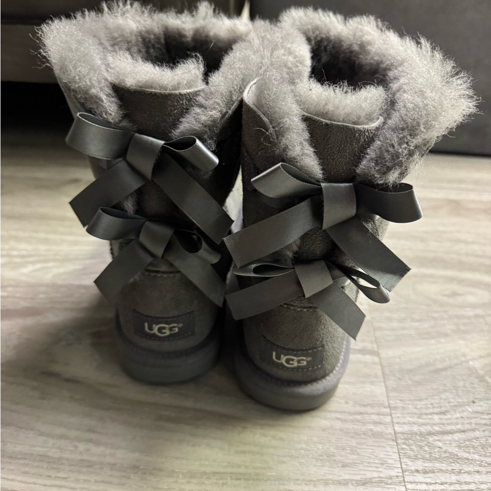 Gray Uggs - image 3